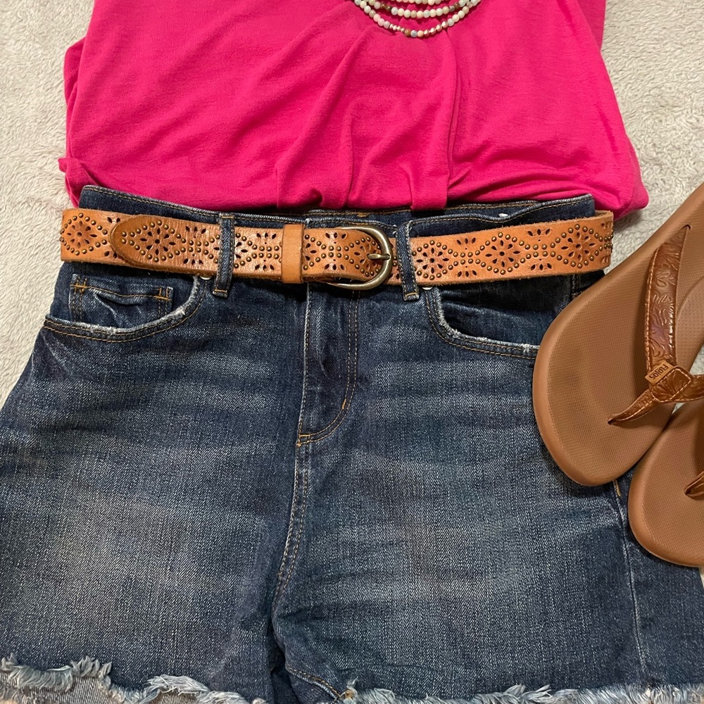 LOFT Denim Jean Shorts with Contrast Stitching 0/25